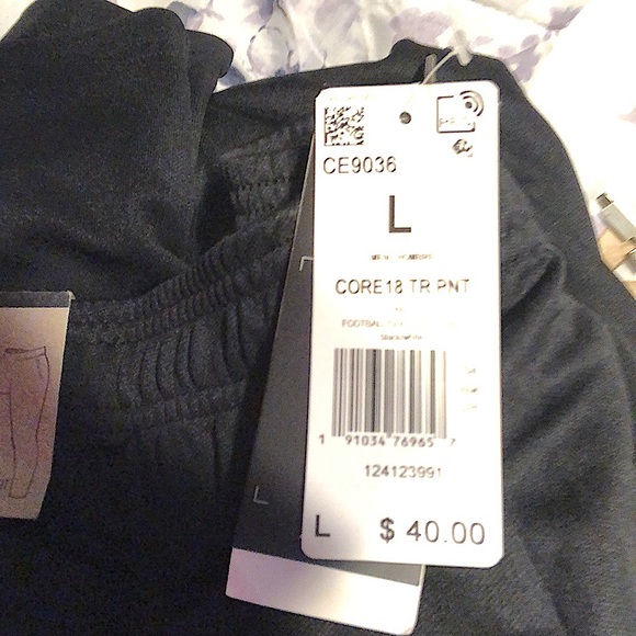 Black adidas sweats pants brand new - Picture 3 of 3